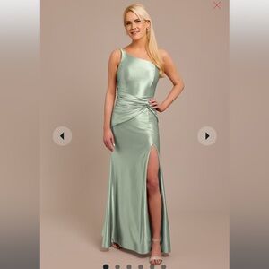 Sage green / mint gown—David’s Bridal Galina collection size 14